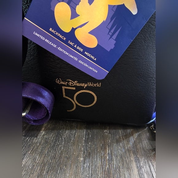 Mickey Mouse The Main Attraction – Cinderella Castle Fireworks Limited Releas - Picture 7 of 10